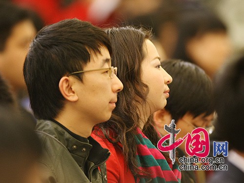 The Press Conference of the third session of the 11th National Committee of the CPPCC is held at 15:00, March 2nd, 2010 at the Central Hall on the Third Floor of the Great Hall of the People. Journalists from China.org.cn are waiting to ask questions.