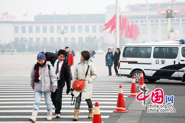 The Opening Session of the 3rd Session of the 11th Chinese People's Political Consultative Conference is convened at 15:00 am on March 3, 2010 at the Great Hall of the People. China.org.cn covers the opening meeting.