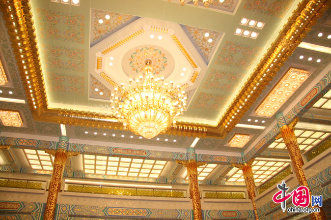 The inside of the Central Hall of Great Hall of the People where press conferences of the 3rd session of the 11th National People's Congress (NPC) are held. [China.org.cn]