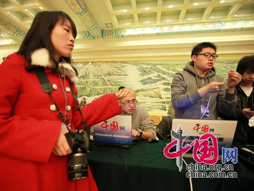 The Press Conference of the 3rd session of the 11th National People's Congress (NPC) will be held at 11:00 AM, March 4th, 2010 at the Central Hall of the Great Hall of People. Journalists from China.org.cn are preparing for a live coverage before the press conference.