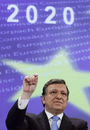 European Commission President Jose Manuel Barroso holds a news conference at the EC headquarters in Brussels March 3, 2010. Barroso outlined his goals on Wednesday for growth and jobs in the 27-country European Union. [Xinhua photo]