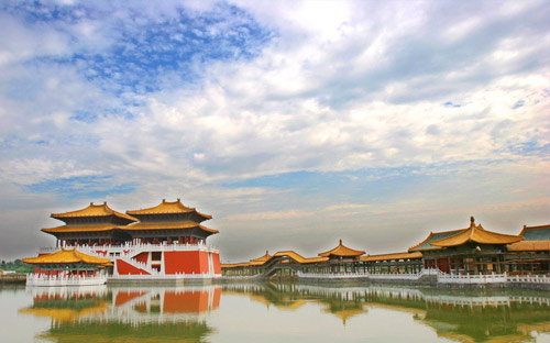 Qingming Shanghe Park [Photo: travel.gootrip.com]