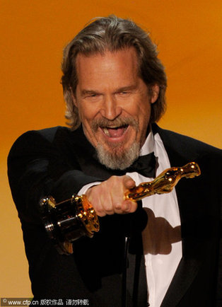 Actor Jeff Bridges accepts Best Actor award for 'Crazy Heart' onstage during the 82nd Annual Academy Awards held at Kodak Theatre on March 7, 2010 in Hollywood, California.