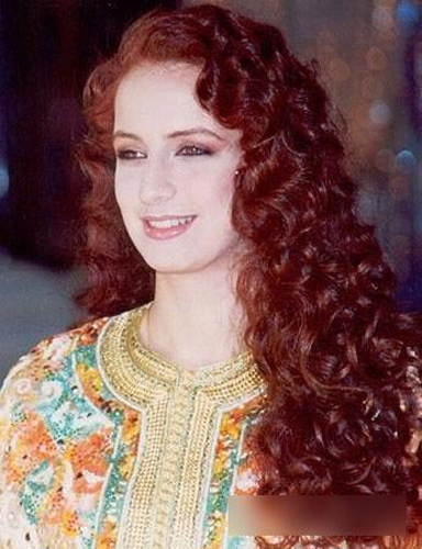  Lalla Salma. Bride: Lalla Salma; Bridegroom:　 Mohammed VI, King of Morocco; Wedding time: July 12, 2002; Wedding location: Rabat, capital of Morocco. [peopledaily.com] 