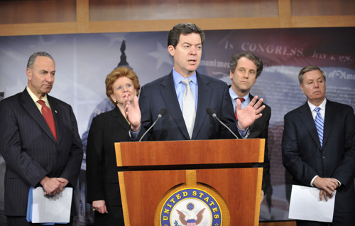 US Senator Charles Schumer, Senator Debbie Stabenow, Senator Sam Brownback (SPEAKER), Senator Sherrod Brown and Senator Lindsey Graham (L to R) attend a press conference on China's currency in Washington, capital of the United States, March 16, 2010. Under the pressure of the election year and high unemployment, some US senators proposed legislation on Tuesday to press China to appreciate its currency. [Xinhua photo]