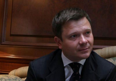 Kostyantin Zhevago Net worth: 1.2 billion dollars How: Banking, mining Age: 36 Citizenship: Ukraine Has majority stake in iron ore producer Ferrexpo and Finance and Credit Bank.