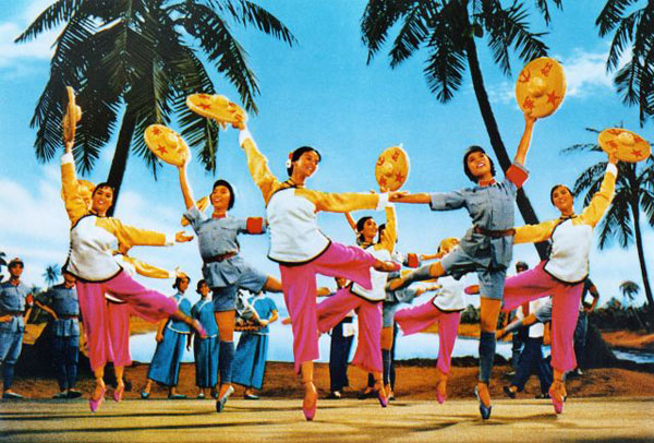 Red Detachment of Women', also named as 'Miss Red', is a ballet very popular in south China's Hainan Province.
