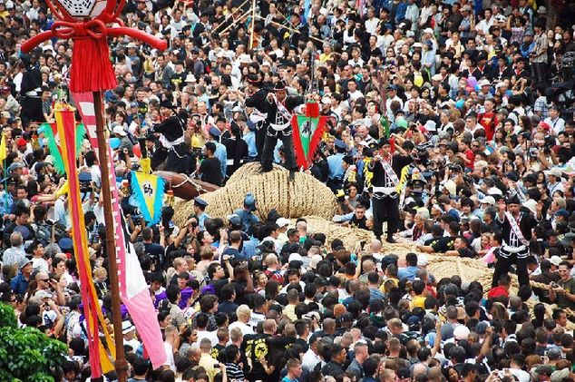 The world&apos;s longest rope. [huanqiu.com]