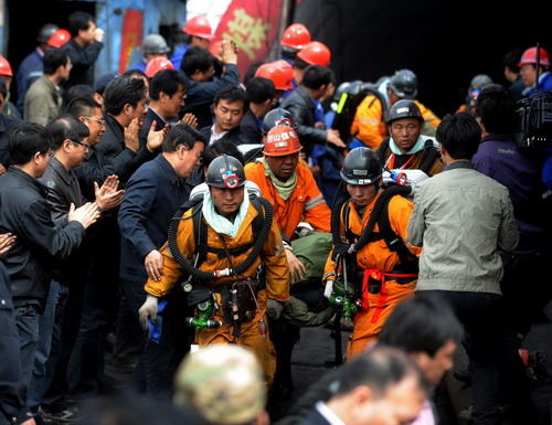 114 survivors rescued from flooded mine, 39 still trapped