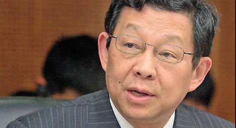 Chen Deming, minister of commerce, said China is committed to open and free trade. [China Daily]