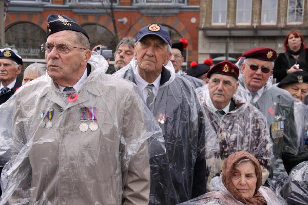 Veterans attend the the Vimy Ridge Day commemoration at Ottawa, capital of Canada, April 9, 2010. Canada held a grand ceremony at the National War Memorial in Ottawa on Friday, officially marked the end of an era as the country's last known World War I veteran John Babcock was gone earlier.