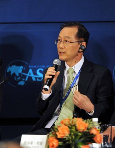 Ja-Young Koo, President and CEO of SK Energy, speaks at the forum: 'Low-Carbon Energy: Can Asia Lead The World?' during the Boao Forum for Asia (BFA) Annual Conference 2010 in Boao, a scenic town in south China's Hainan Province, April 10, 2010. The forum 'Low-Carbon Energy: Can Asia Lead The World?' was held here on Saturday.