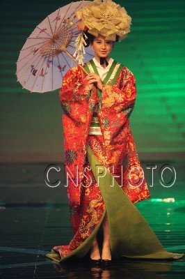 Ritual Girls for Shanghai World Expo competition held in Hangzhou.[CNS Photo]