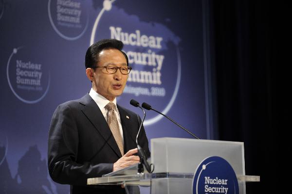 South Korean President Lee Myung-bak speaks during a press conference in Washington, April 13, 2010. Lee, who is here attending the Nuclear Security Summit, on Tuesday welcomed the Democratic People&apos;s Republic of Korea to attend the next nuclear security summit, which is to be held in South Korea in 2012. [Zhang Jun/Xinhua]