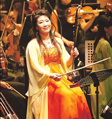 Erhu player Song Fei will perform with the Shanghai Philharmonic Orchestra. 
