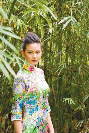 Qipao come in a variety of exquisite designs. Photos: Courtesy of Andrew Rowat 