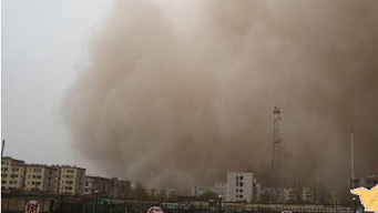 Strong sandstorms hits NW China