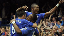 Chelsea beats Stoke 7-0 to regain top spot