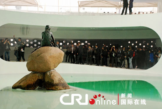 Denmark's iconic Little Mermaid statue is unveiled at the Danish pavilion at Shanghai World Expo site April 25, 2010.