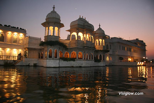 Taj Palace Hotel, India. [CRI]