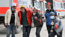 Young people volunteer in Yushu