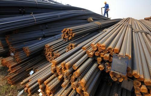 China's first quarter crude steel output rose 24.5 percent from a year earlier, while production in the rest of the world grew 33 percent during the same period.