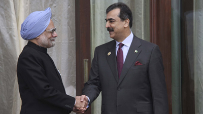 Indian, Pakistani PMs hold direct talks