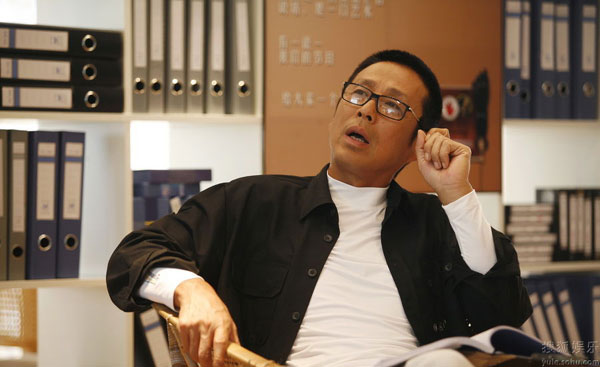 A still of the TV adaptation of Feng Xiaogang's movie 'Cell Phone'. The TV series is to premiere on four satellite channels in China on May 10. Lead cast includes Wang Zhiwen, Chen Daoming, Liu Bei and Ke Lan. The TV version will stay faithful to the original; however, the actors have not sought to imitate performances from the movie. 