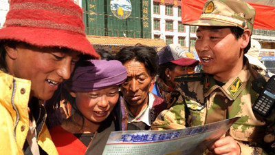 Armed police whole-heartedly serve quake-affected people