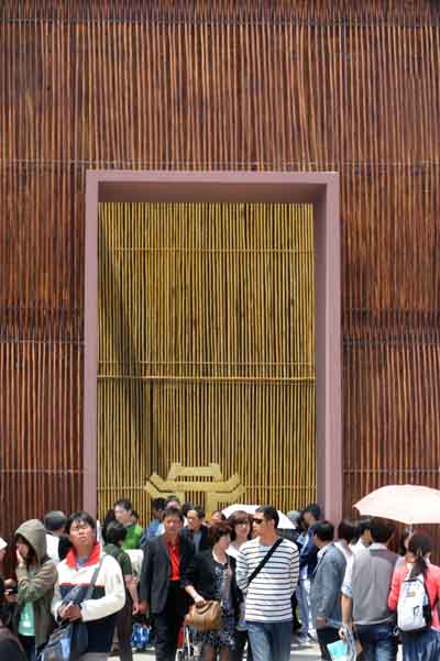 The facade of the Vietnam Pavilion is decorated with recyclable bamboos, which can reduce the heat from the sun and will be reused for social welfare facilities or rebuilding schools, in the World Expo in Shanghai, east China, on May 1, 2010. 