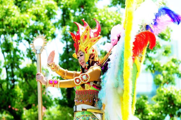 Grand parade at World Expo Park