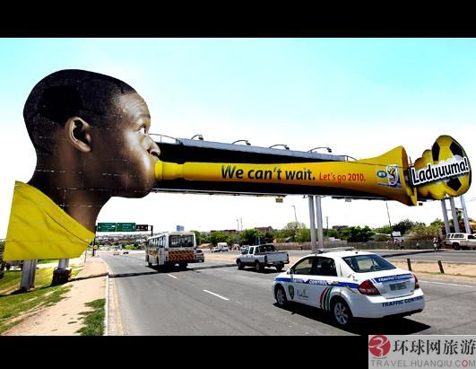 A road sign in Polokwane, South Africa, reads, &apos;We can&apos;t wait. Let&apos;s go 2010.&apos; [huanqiu.com]