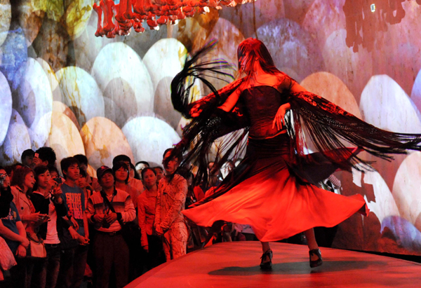 A flamenco dancer performs in the Spain Pavilion at the 2010 World Expo in Shanghai, east China, on May 5, 2010. 