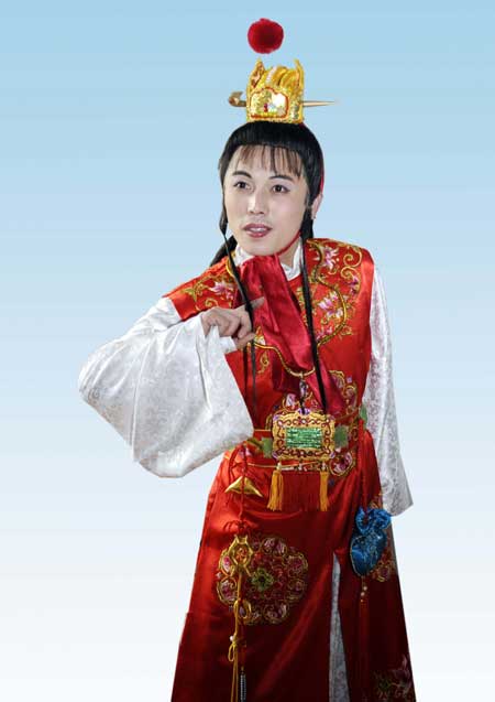 Kim Il-huang as Jia Baoyu.