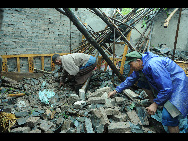 A violent storm in the southwestern Chongqing Municipality since May 5 has killed at least 39 people. [Xinhua]