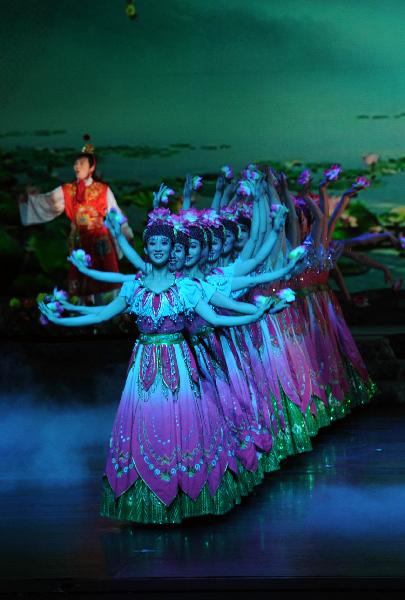 Actors from the Phibada Opera Troupe of the Democratic People's Republic of Korea (DPRK) perform 'A Dream of Red Mansions' in Beijing, capital of China, May 6, 2010. The Phibada Opera Troupe of the DPRK staged in China a Korean adaptation of the Chinese masterpiece 'A Dream of Red Mansions' till May 9.