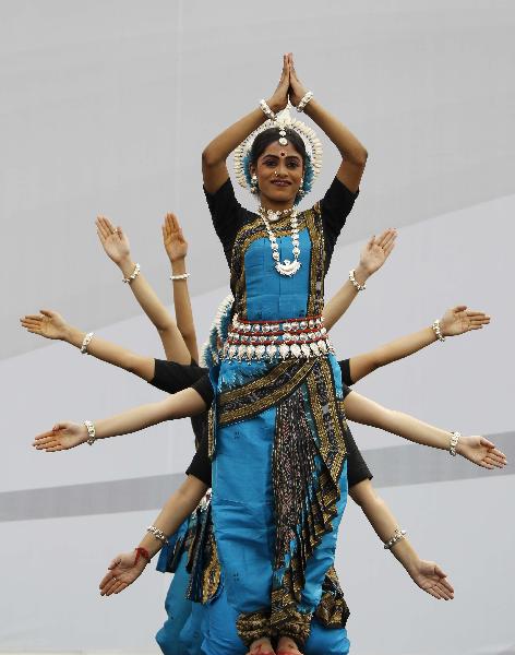 Traditional Indian dance staged at Shanghai Expo