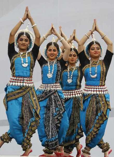 Traditional Indian dance staged at Shanghai Expo