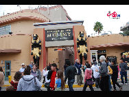 Universal Studios Hollywood is a movie studio and theme park in the unincorporated Universal City community of Los Angeles County, California, United States, and is the original Universal Studios theme park. [Photo by Chen Chao] 