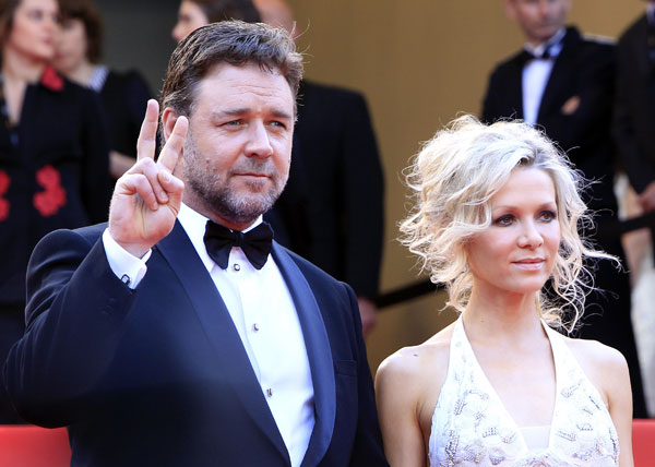 Australian actor and cast member of film 'Robin Hood' Russell Crowe and his wife Danielle Spencer arrive for the opening ceremony and screening of 'Robin Hood' presented out of competition at the 63rd Cannes Film Festival in Cannes, France, May 12, 2010 