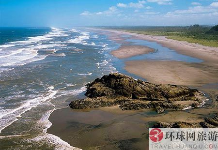 The longest beach in the U.S.: Long Beach, Washington [Photo Source: huanqiu.com] 