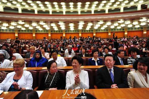 The Global Summit of Women 2010 opened Thursday in Beijing and was attended by more than 1,000 women delegates from more than 60 countries and regions. 