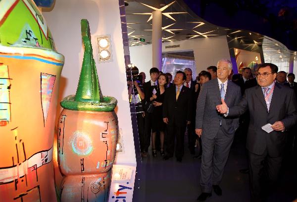 Chairman of Russia's State Duma visits Russia Pavilion