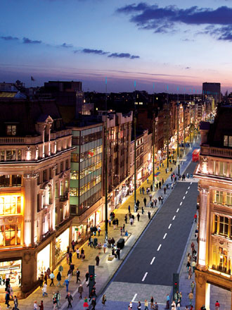 Oxford Street, London, Britain. [huanqiu.com]