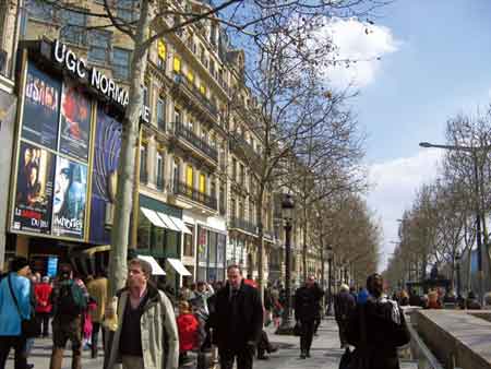 The Kurfürstendamm, Berlin, Germany. [huanqiu.com]