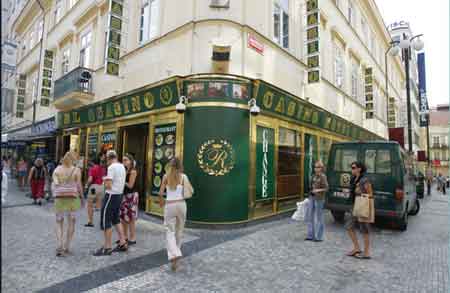 Carinthia Street, Vienna, Austria. [huanqiu.com]