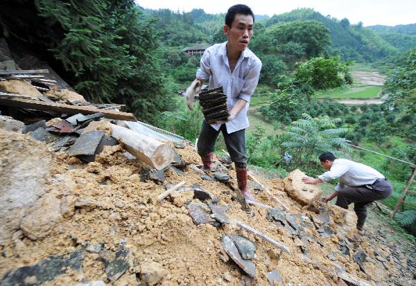 Death toll rises to 115 in S. China rainstorms