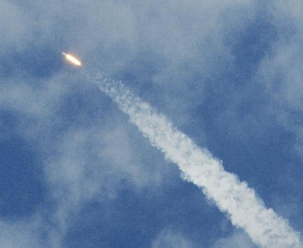 The SpaceX Falcon 9 rocket lifts off on its debut launch from launch complex 40 at the Cape Canaveral Air Force Station in Cape Canaveral, Florida June 4, 2010. [Xinhua]