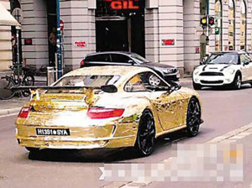 Inside of the Porsche 911 GT3 RS. [Chongqing Evening News]