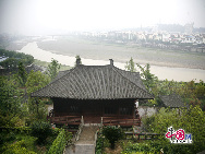 Huangze Temple, formerly known as Wunu Temple or Chuanzhu Temple, is located on the west side of the Jialing Rivers at the foot of Wulong Mountain, just west of Guangyuan City, Sichuan Province. The temple, built during the late period of Beiwei Dynasty, was the worship temple of Empress Wuzetian. [Photo by Ashe]